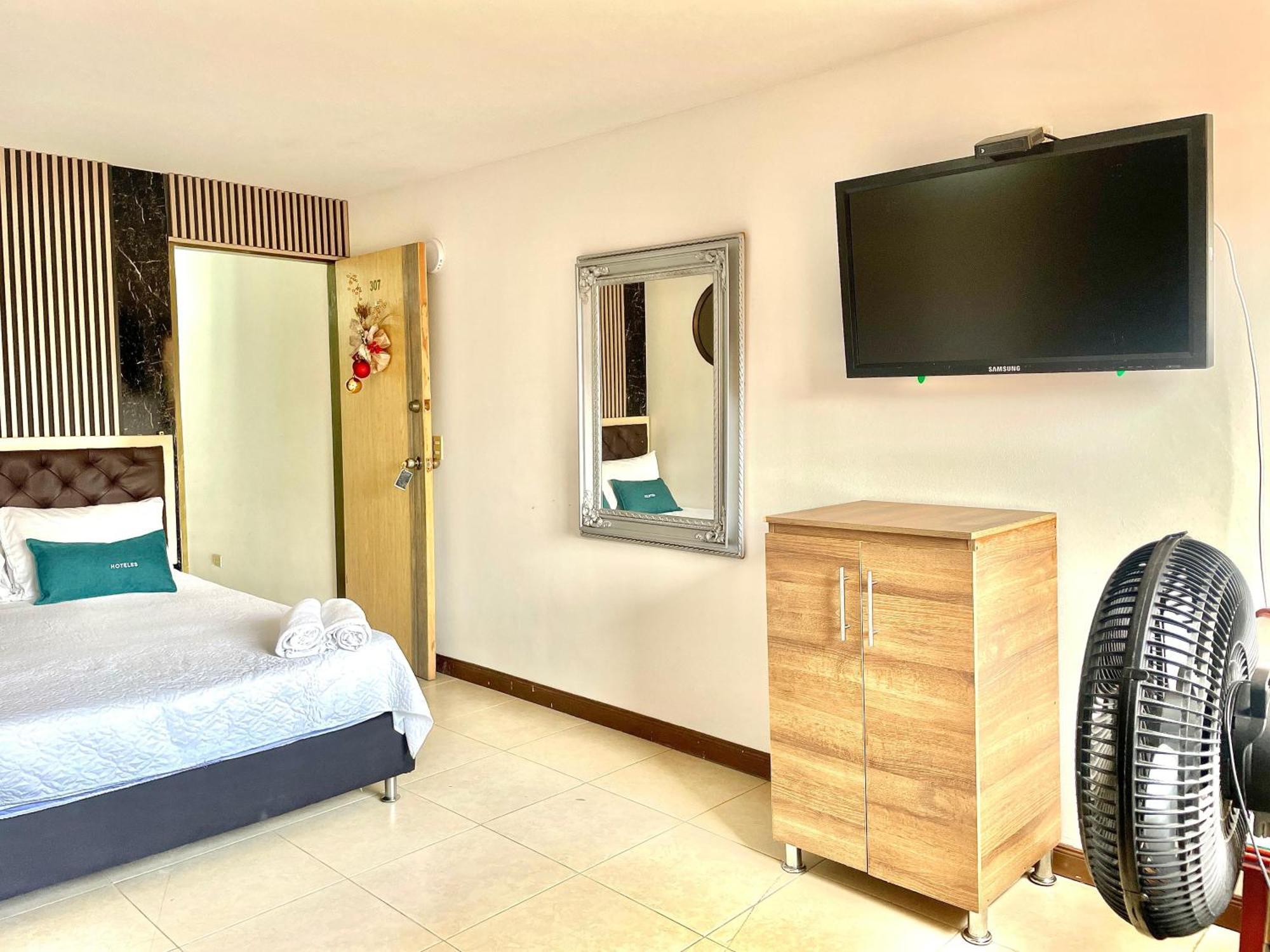 Hotel Torre Primavera ميديلين المظهر الخارجي الصورة